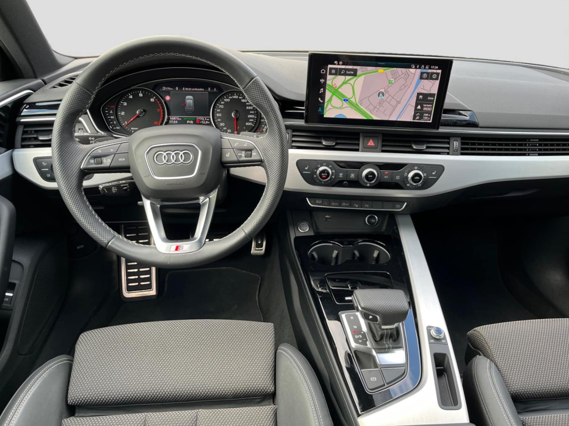 Audi A4 Avant S line