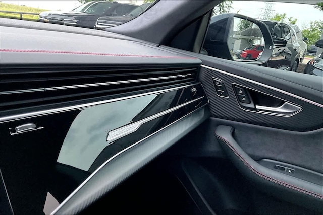 2026 Audi SQ8 Prestige - Photo 27