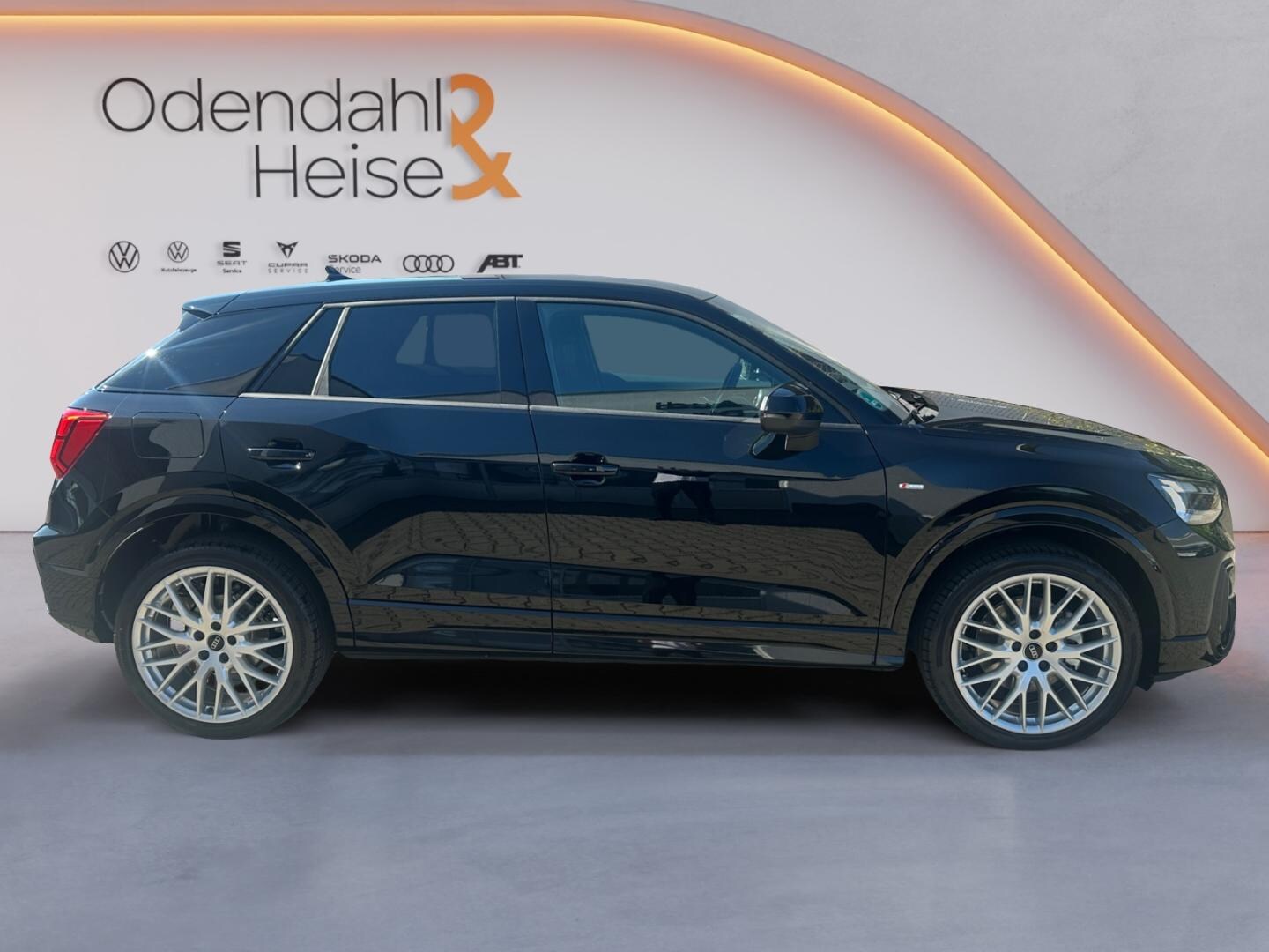 Bild über Audi Q2 S line 35 TFSI S tronic - für weitere Informationen kontaktieren Sie den Audi Partner