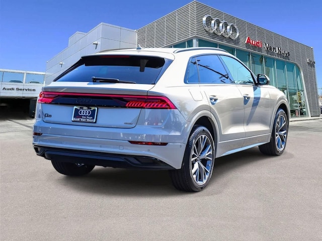 2023 Audi Q8