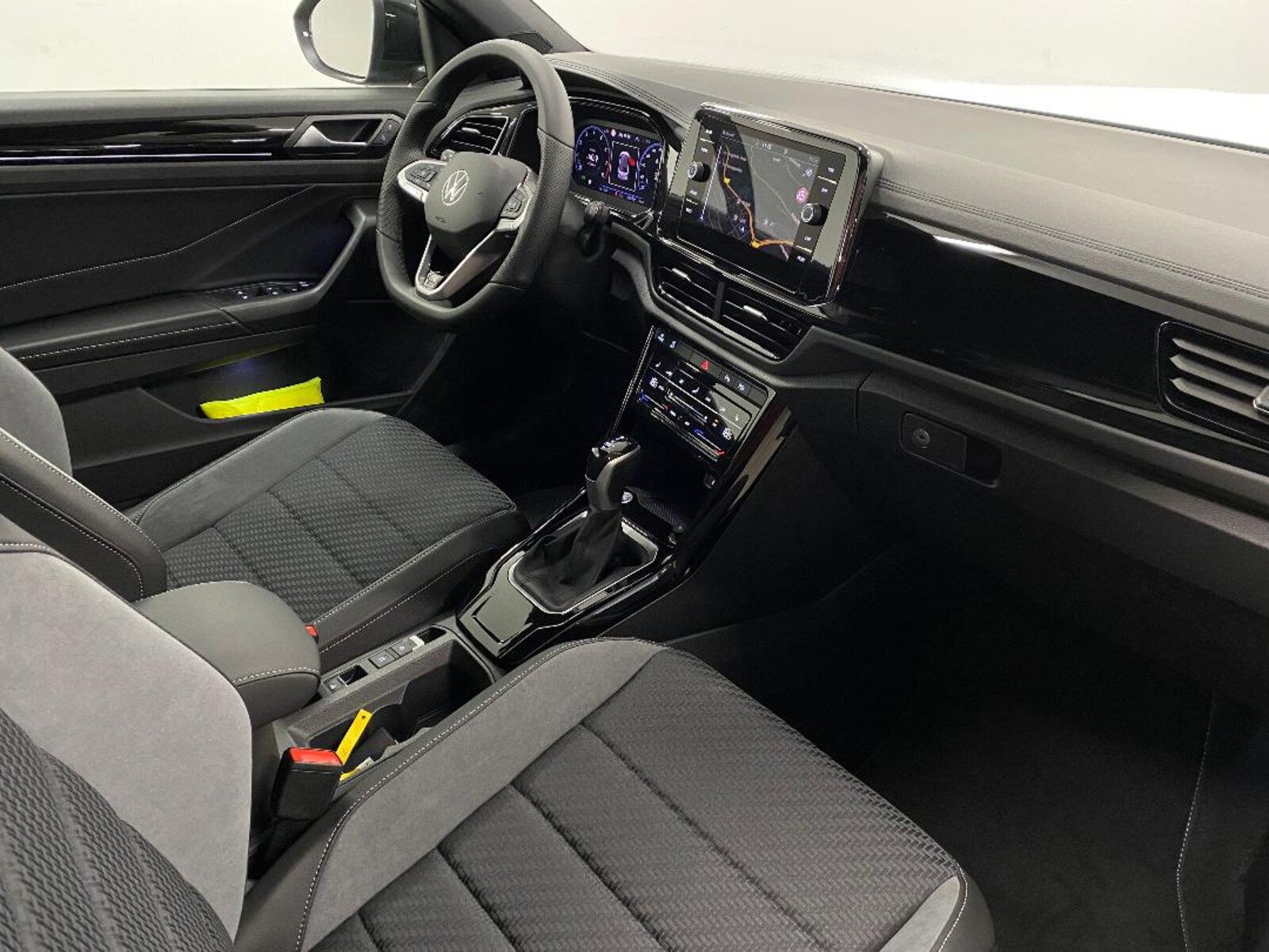 Volkswagen T-Roc Cabriolet – Bild 8