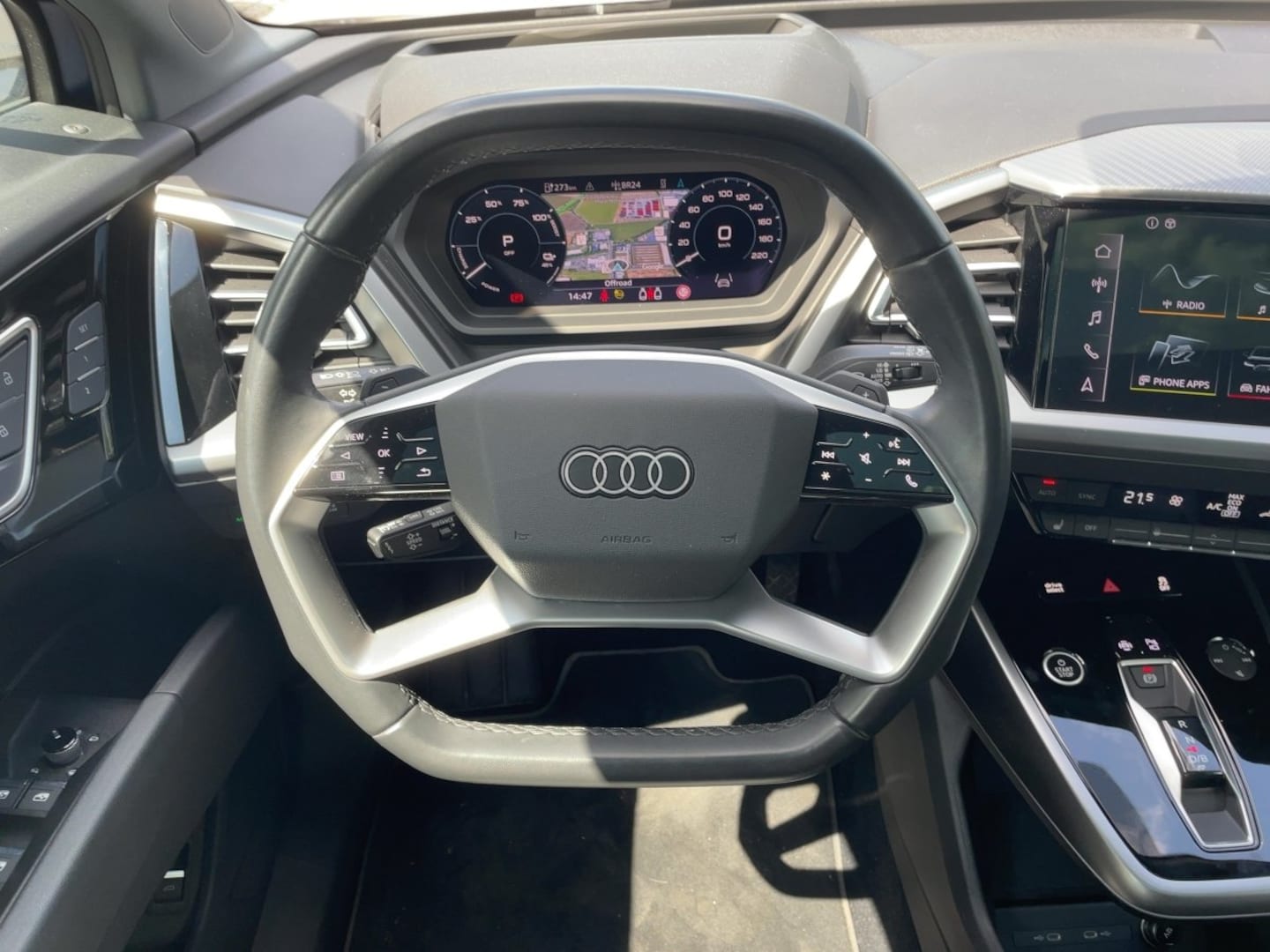 Bild über Audi Q4 e-tron 45 e-tron quattro - für weitere Informationen kontaktieren Sie den Audi Partner
