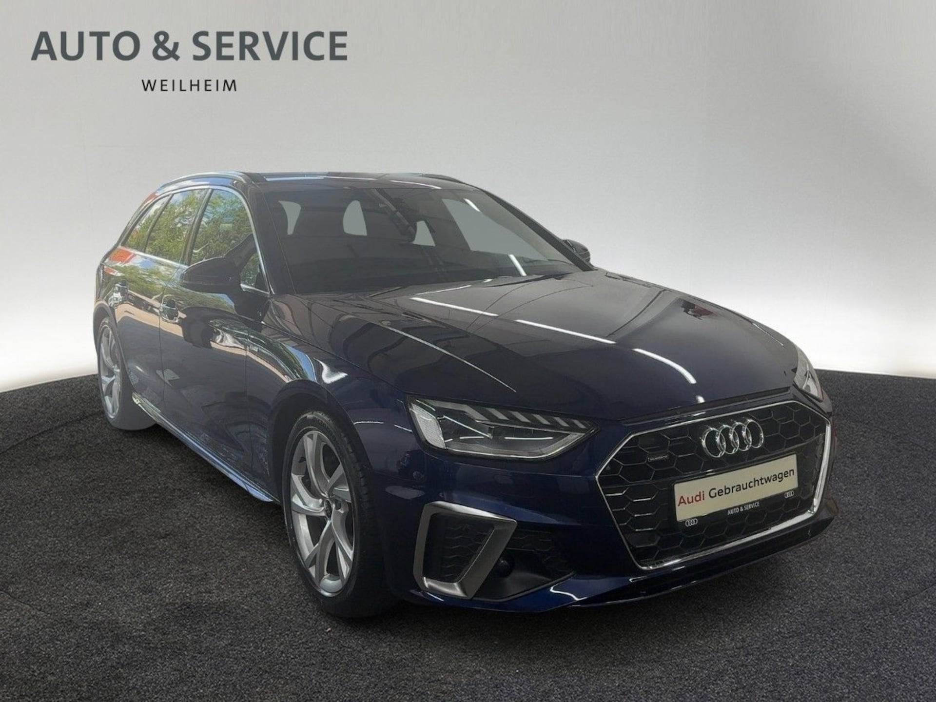 Audi A4 Avant S line