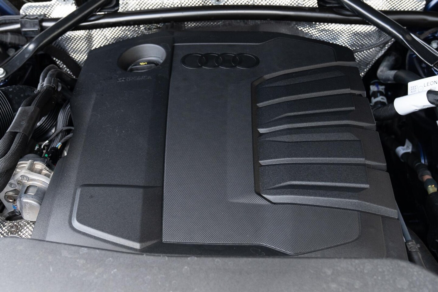 Image about Audi Q5 SUV TDI quattro 150 kW sport