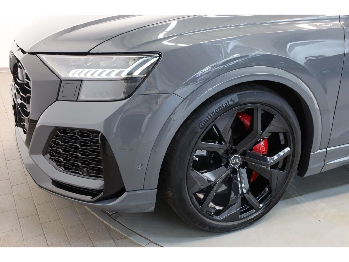 Image about Audi RS Q8 TFSI quattro tiptronic
