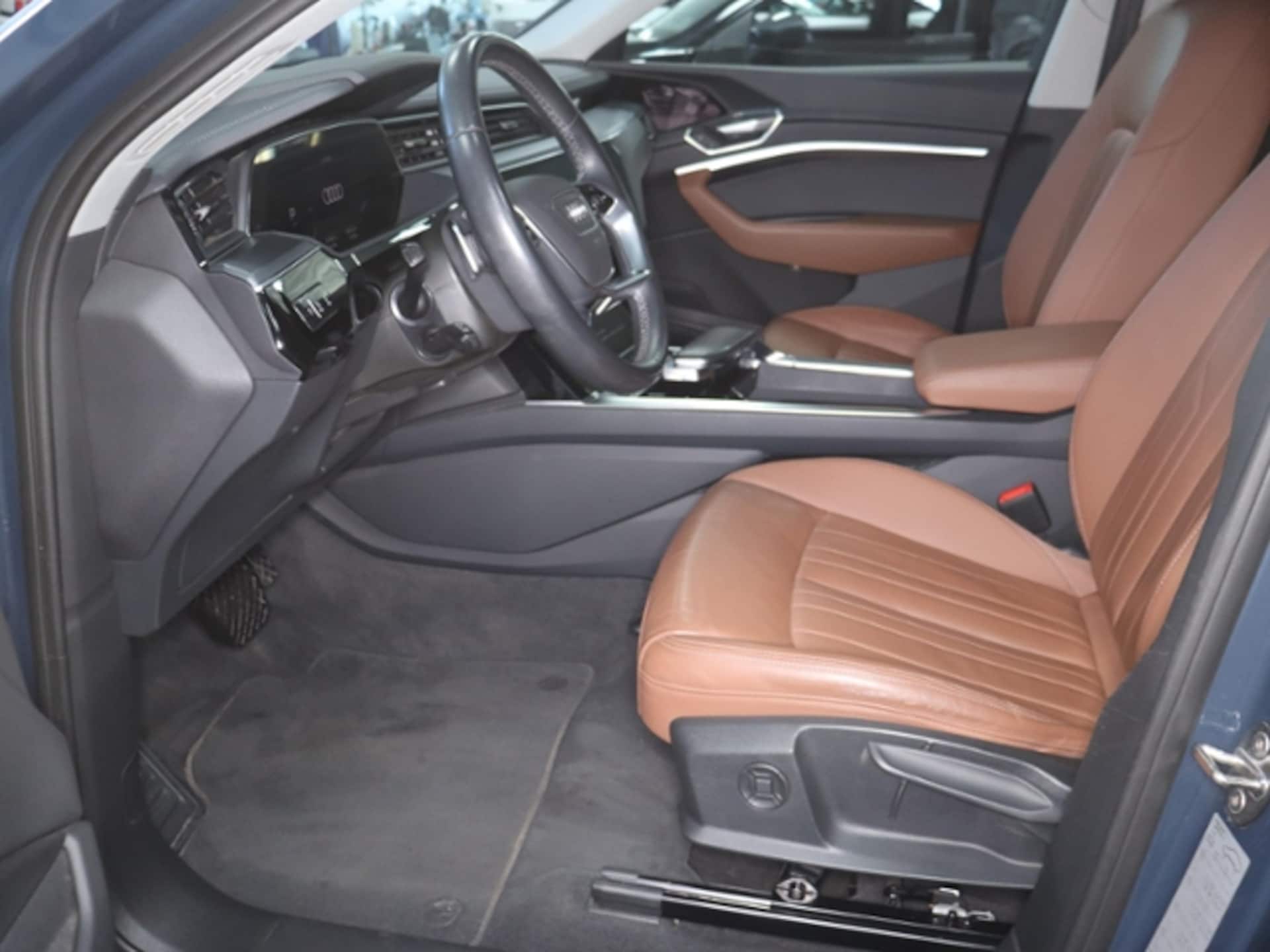 Audi Q8 Sportback e-tron Advanced
