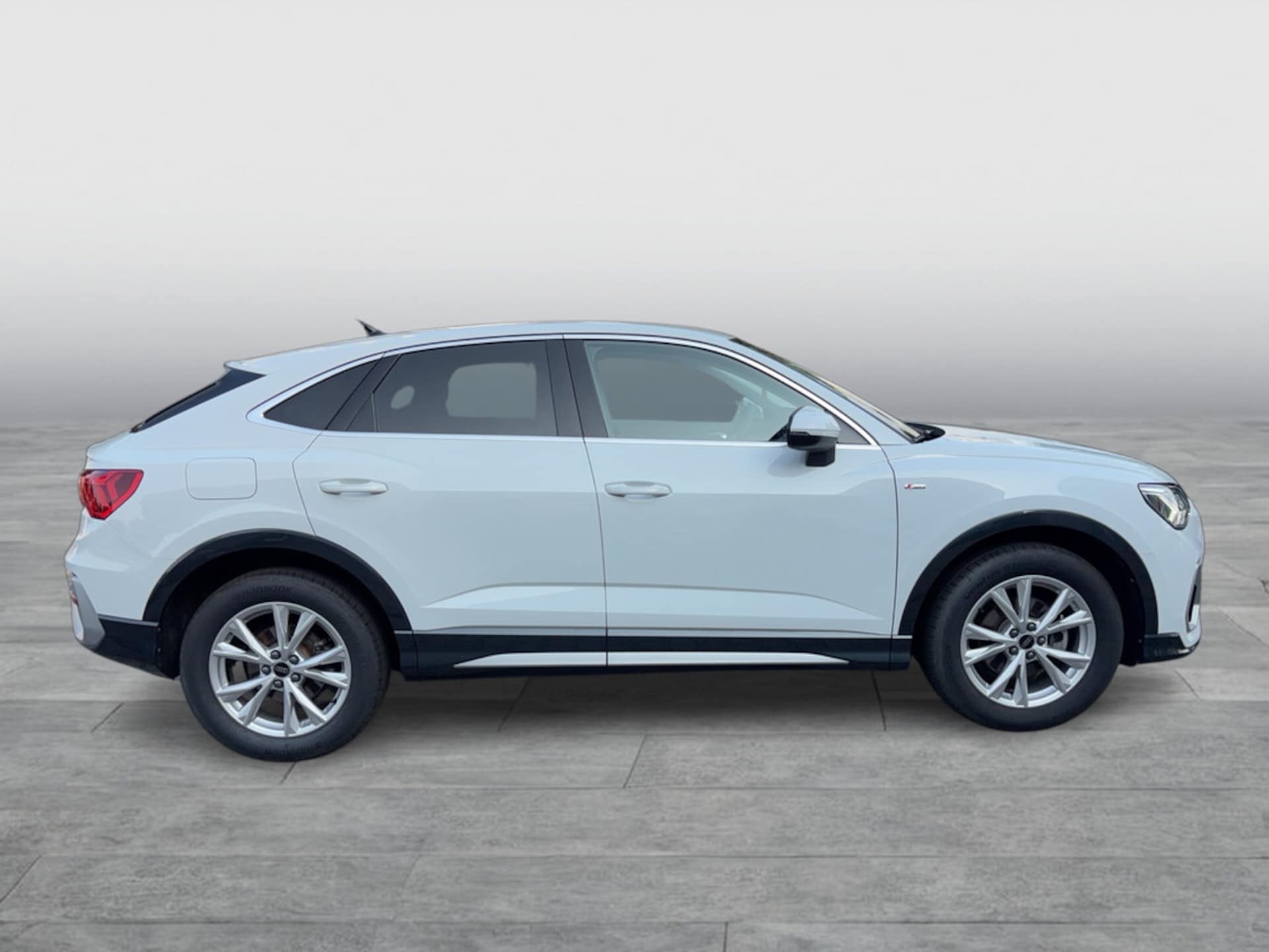 Audi Q3 Sportback S line