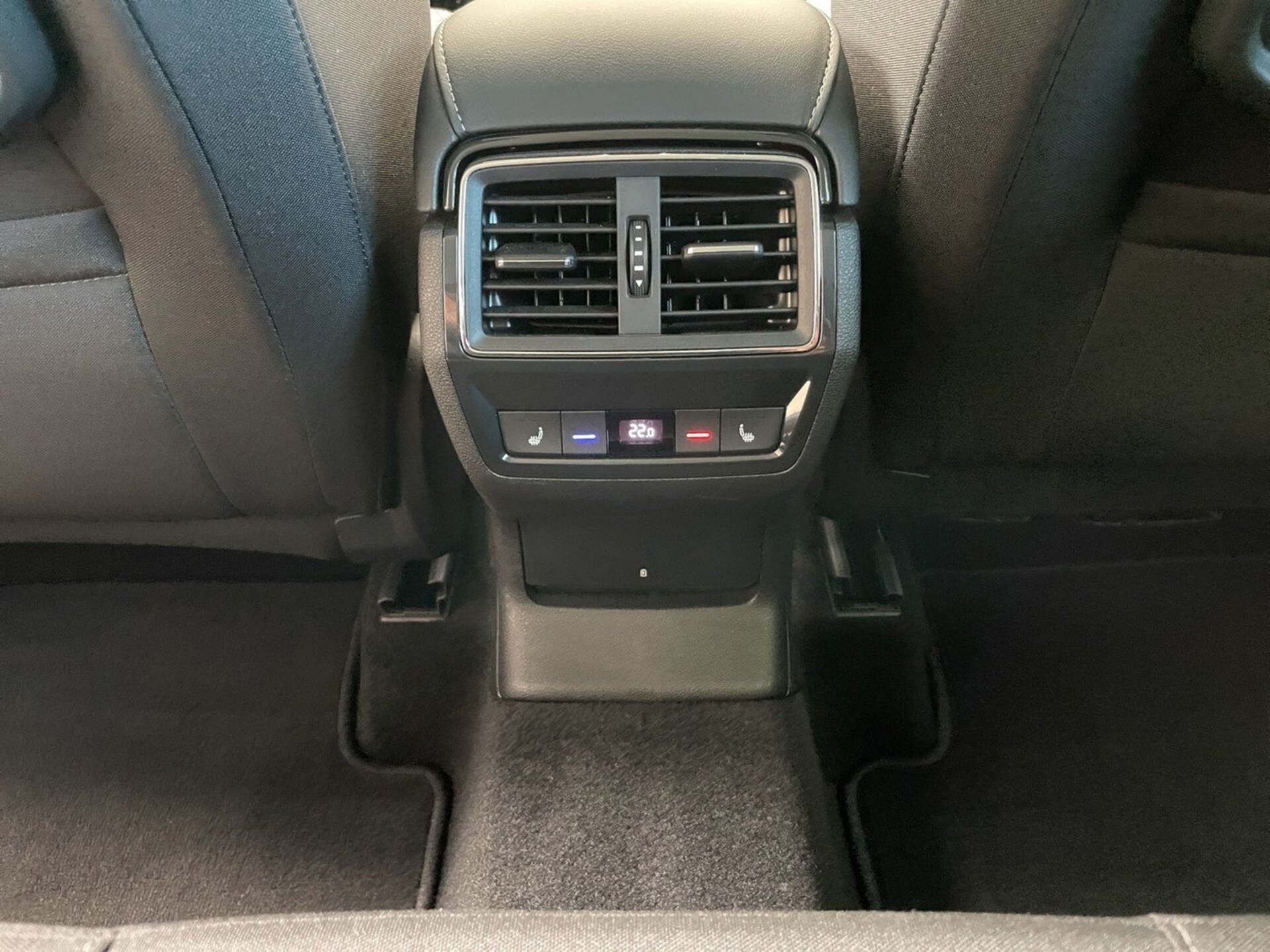 Skoda Karoq Selection