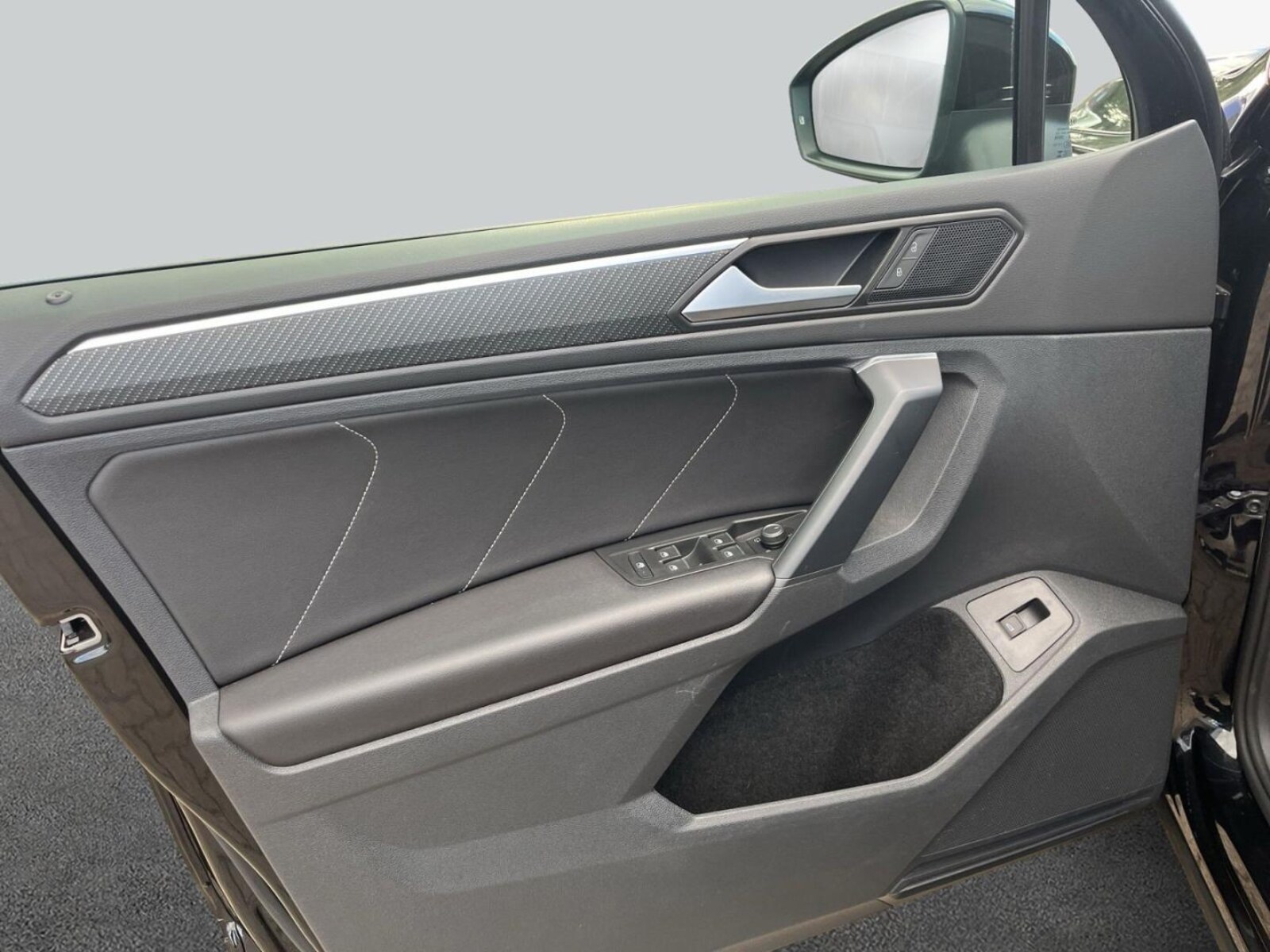 Volkswagen Tiguan – Bild 21