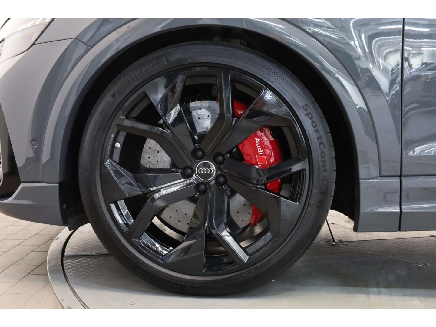 Image about Audi RS Q8 TFSI quattro tiptronic
