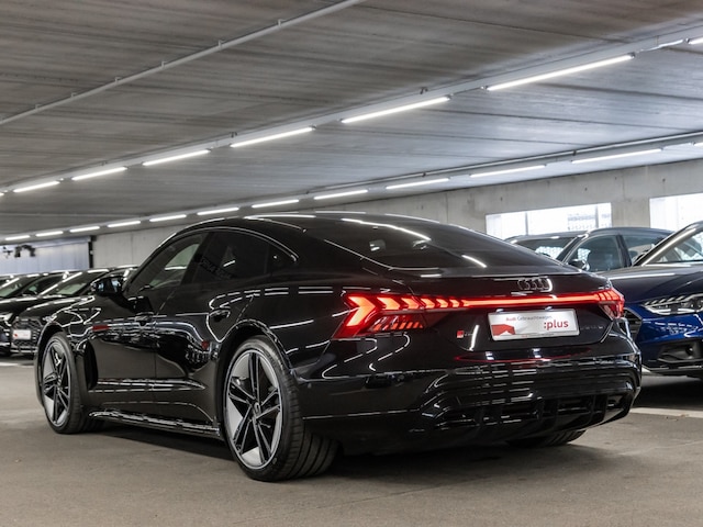 Audi e-tron GT RS