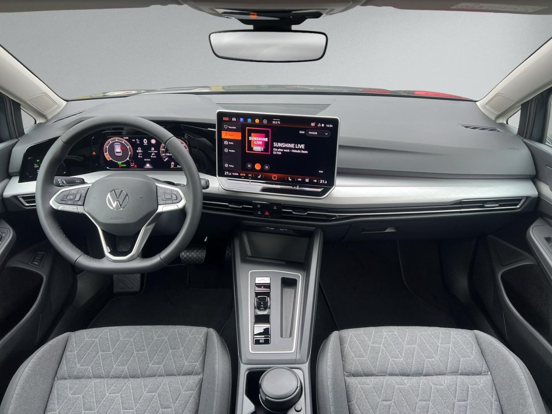 Volkswagen Golf Variant Life