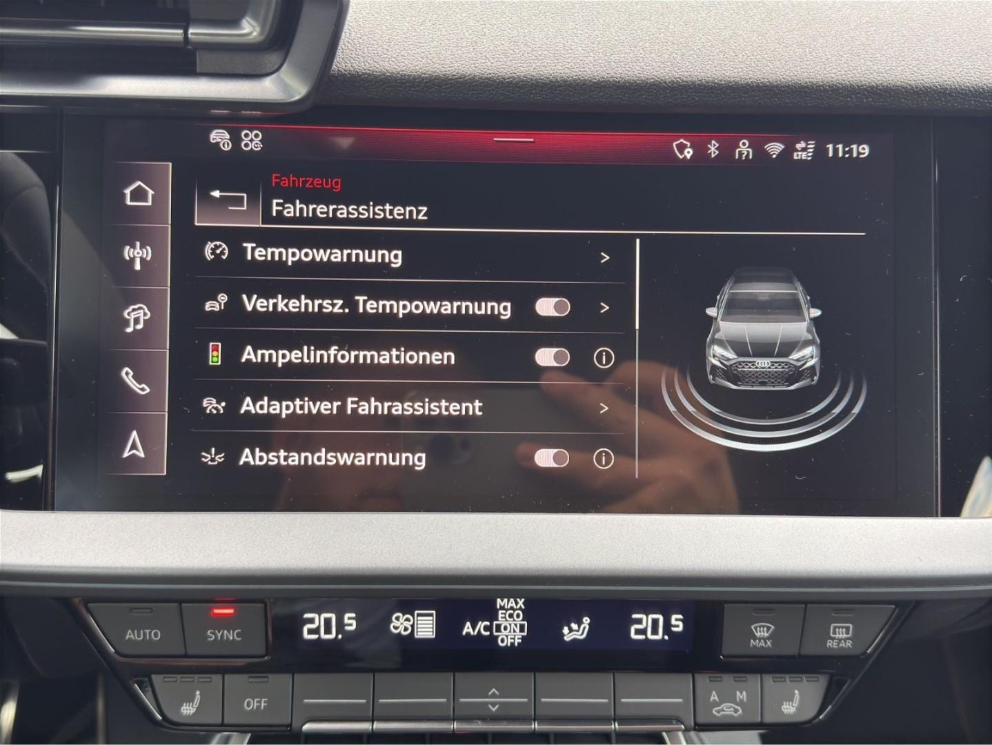 Bild über Audi RS 3 Sportback TFSI quattro 294 kW S tronic - für weitere Informationen kontaktieren Sie den Audi Partner