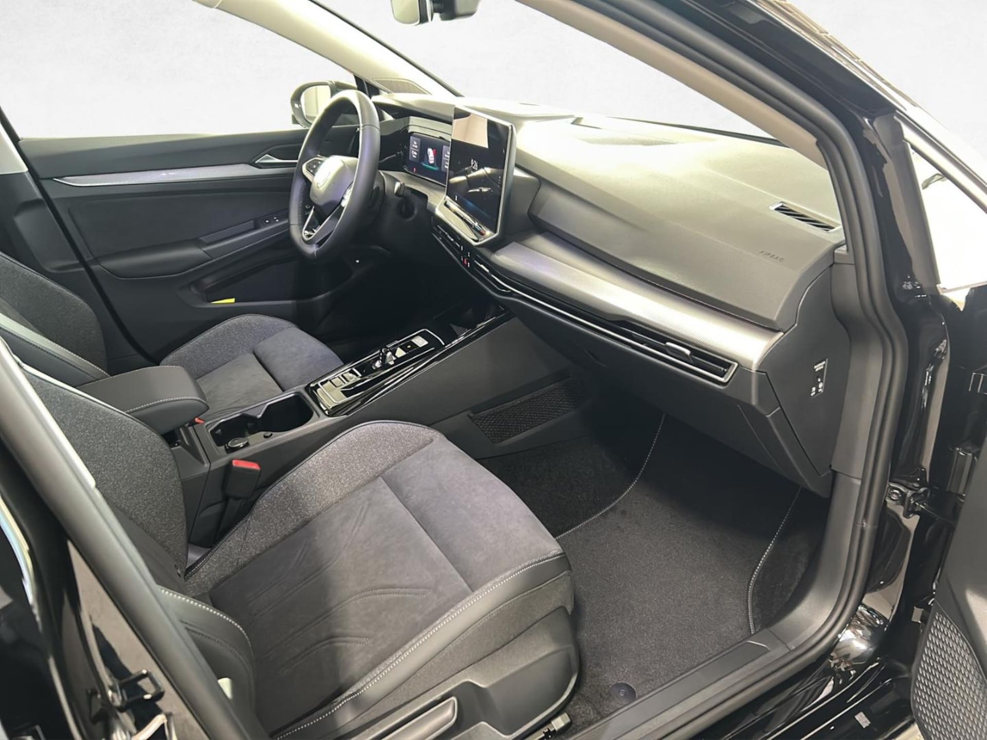Volkswagen Golf Style