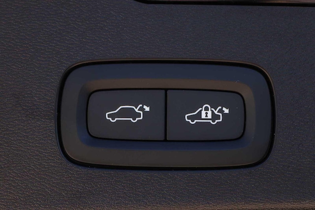 2023 Volvo V60 Cross Country Plus - Photo 33