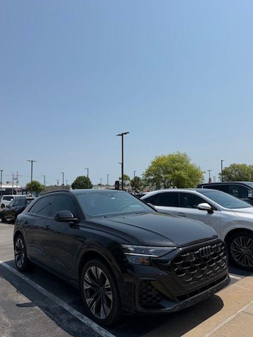2025 Audi Q8