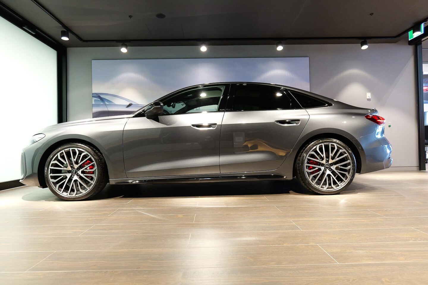Image about Audi S5 Sedan TFSI quattro 270 kW S tronic