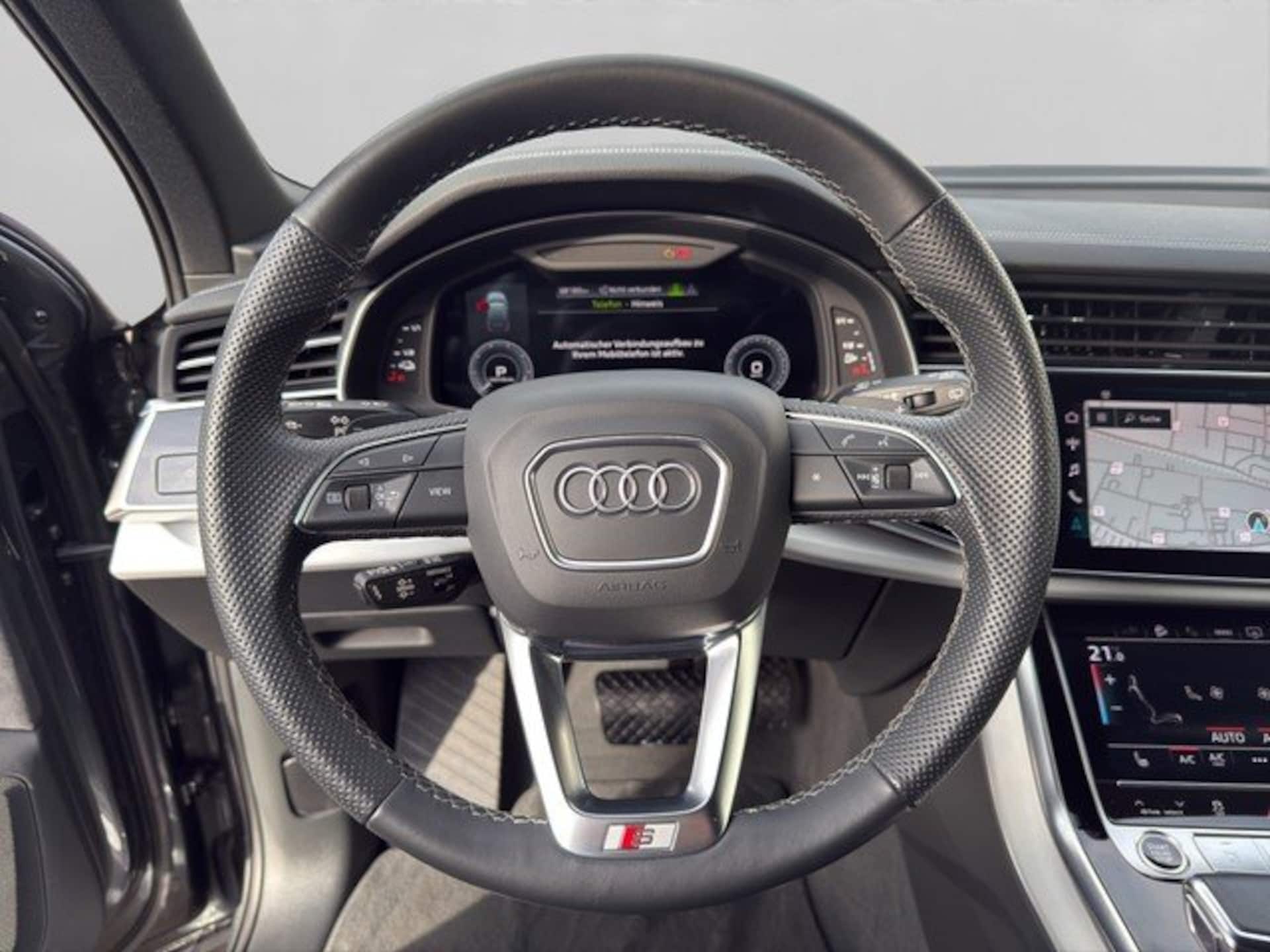 Audi Q7 SUV TFSI e S line