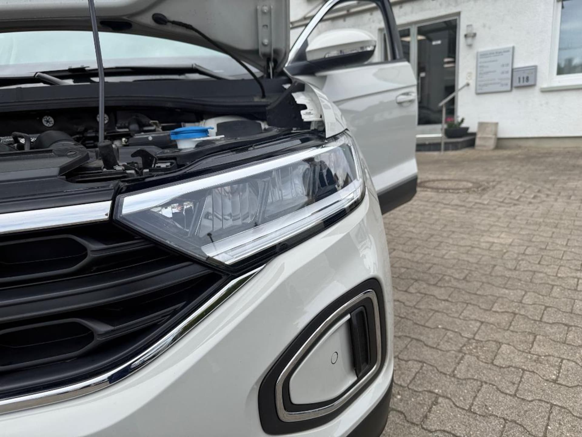 Volkswagen T-Roc Life