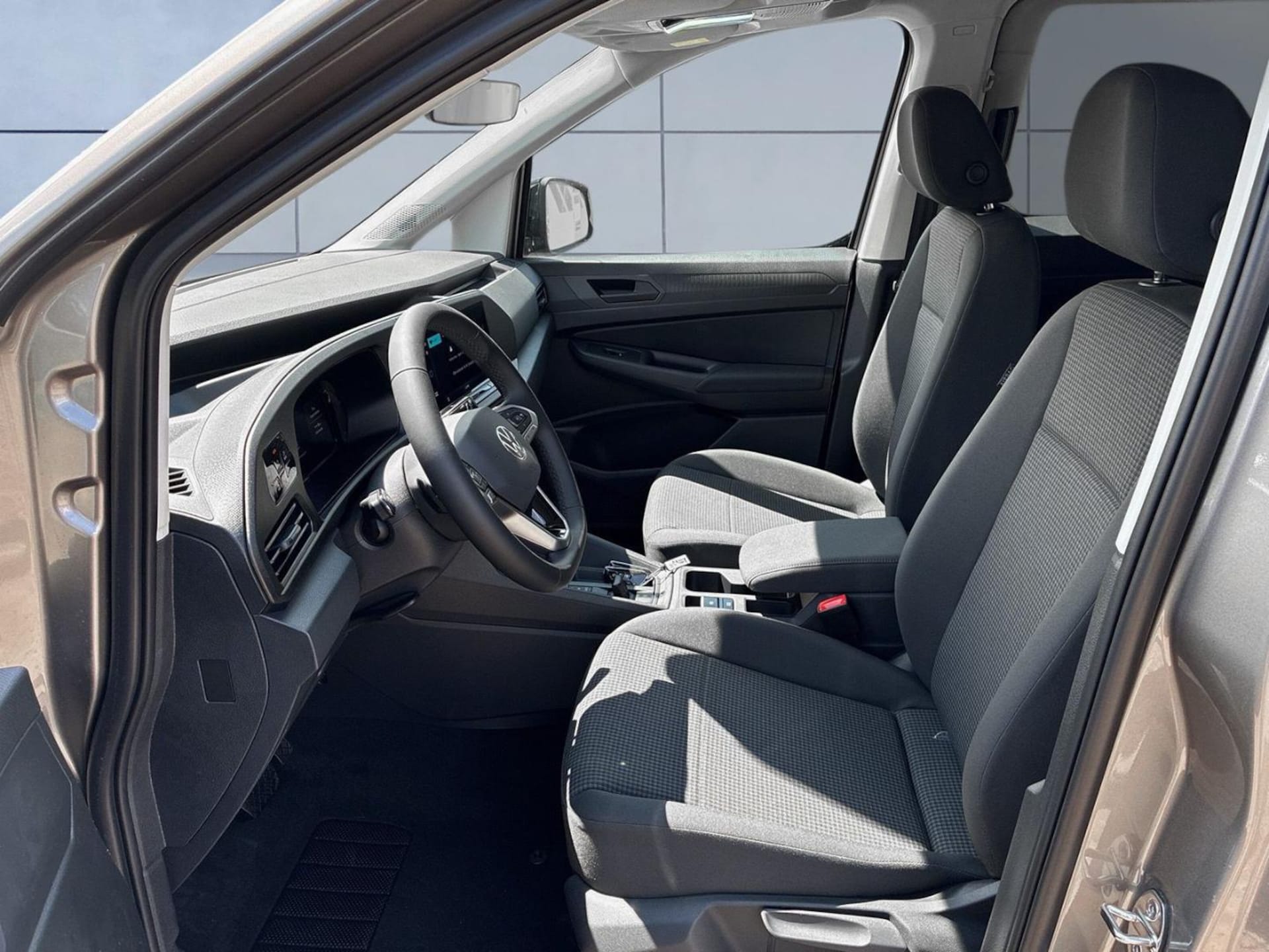 Volkswagen Caddy Basis-Modell
