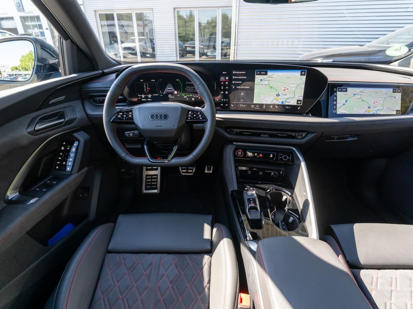 Bild über Audi Q5 SUV e-hybrid e-hybrid quattro 270 kW S tronic - für weitere Informationen kontaktieren Sie den Audi Partner