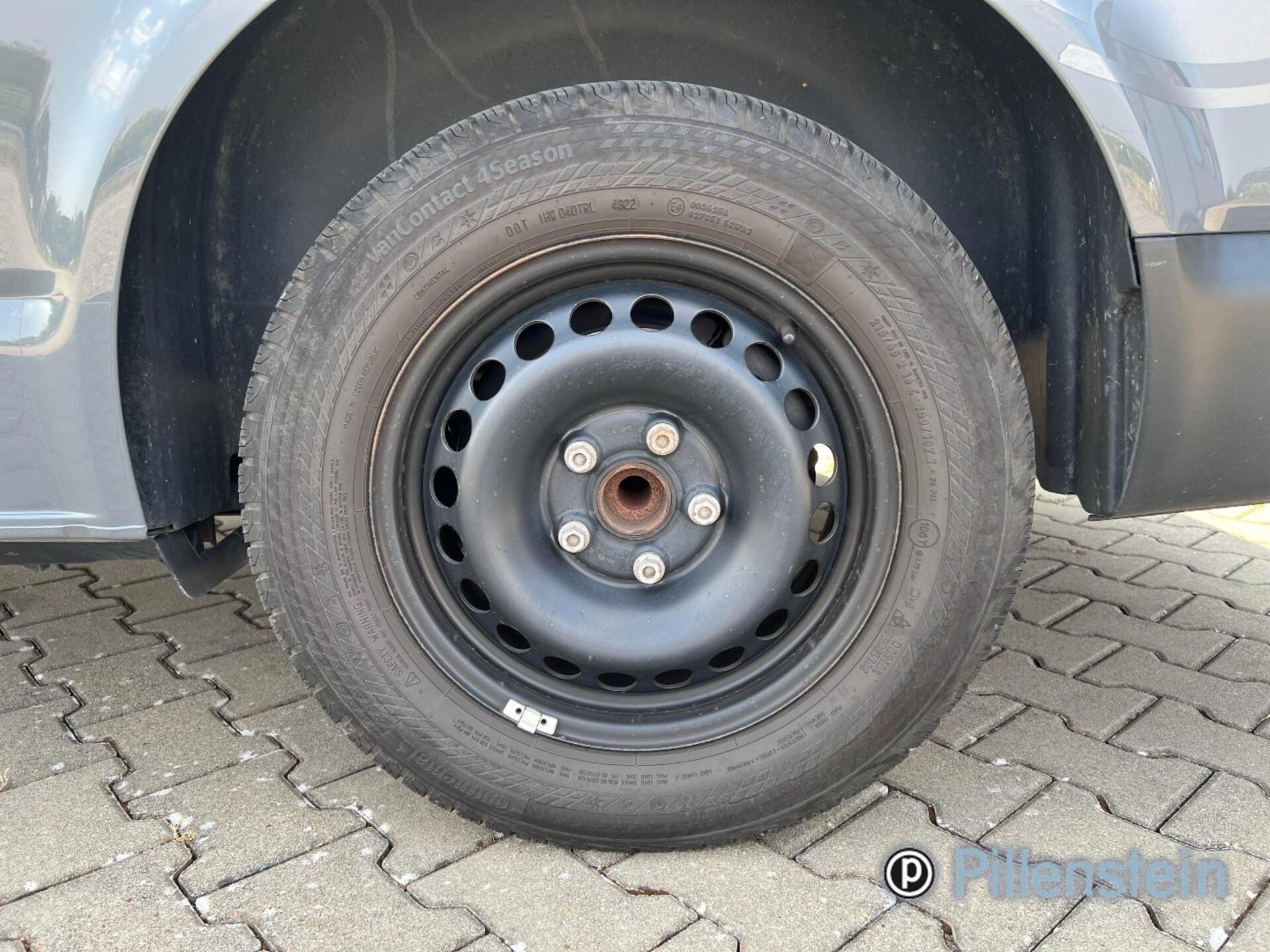 Volkswagen T6.1 Transporter Kasten langer Radstand