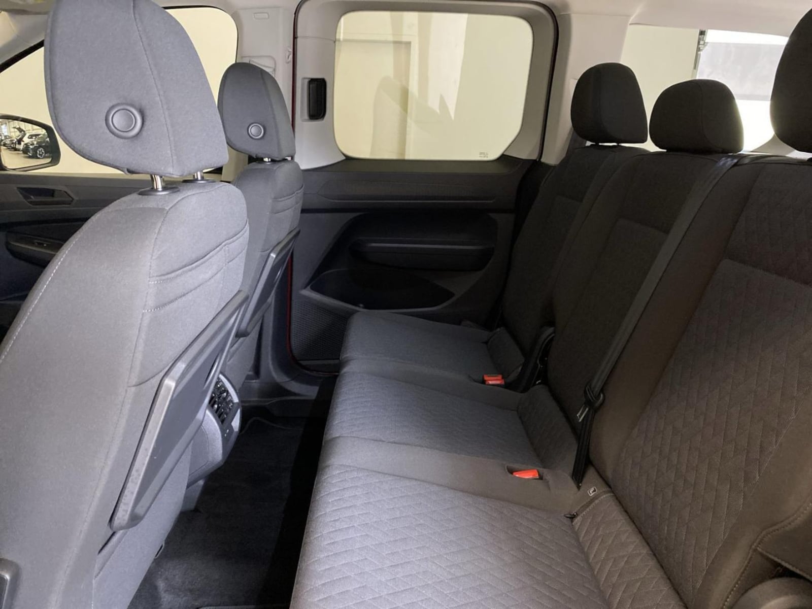 Volkswagen Caddy – Bild 7
