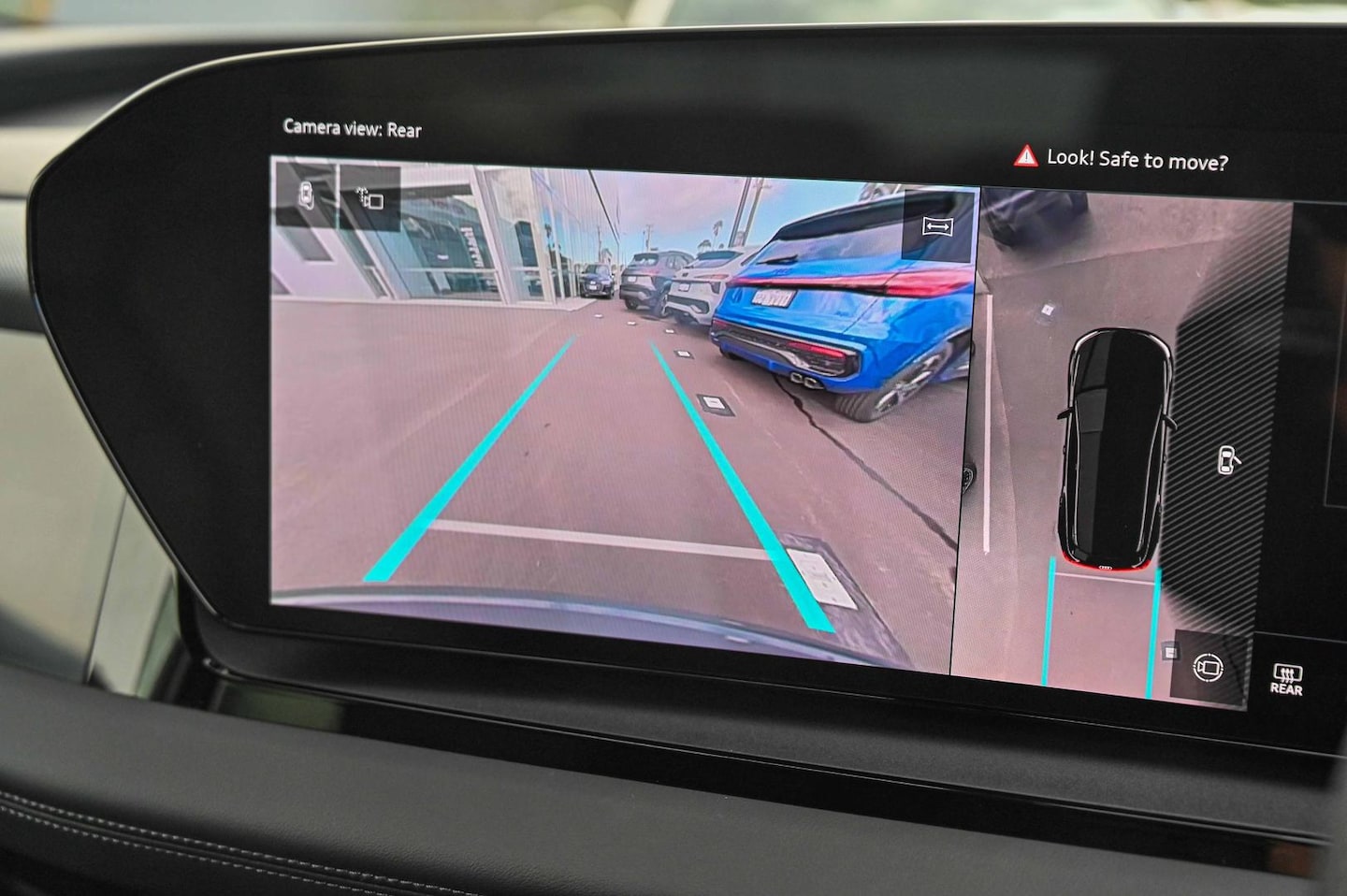 Image about Audi Q6 SUV e-tron e-tron quattro