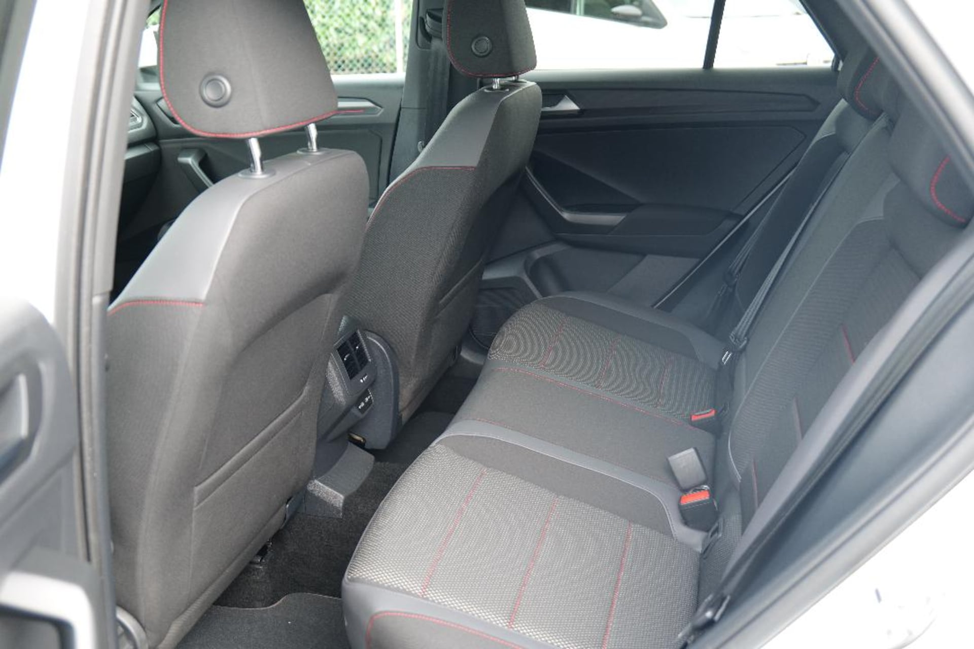 Volkswagen T-Roc Sport