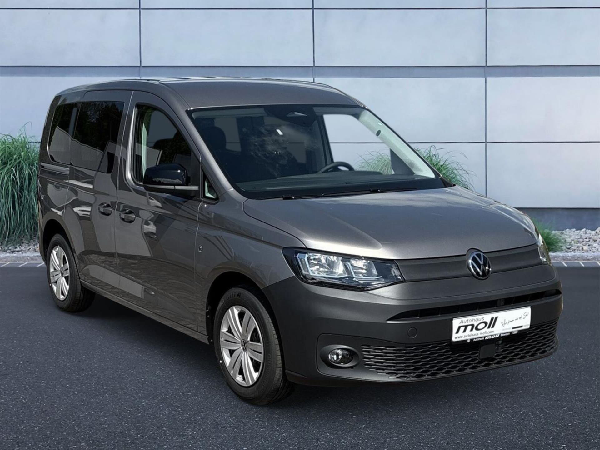 Volkswagen Caddy Basis-Modell