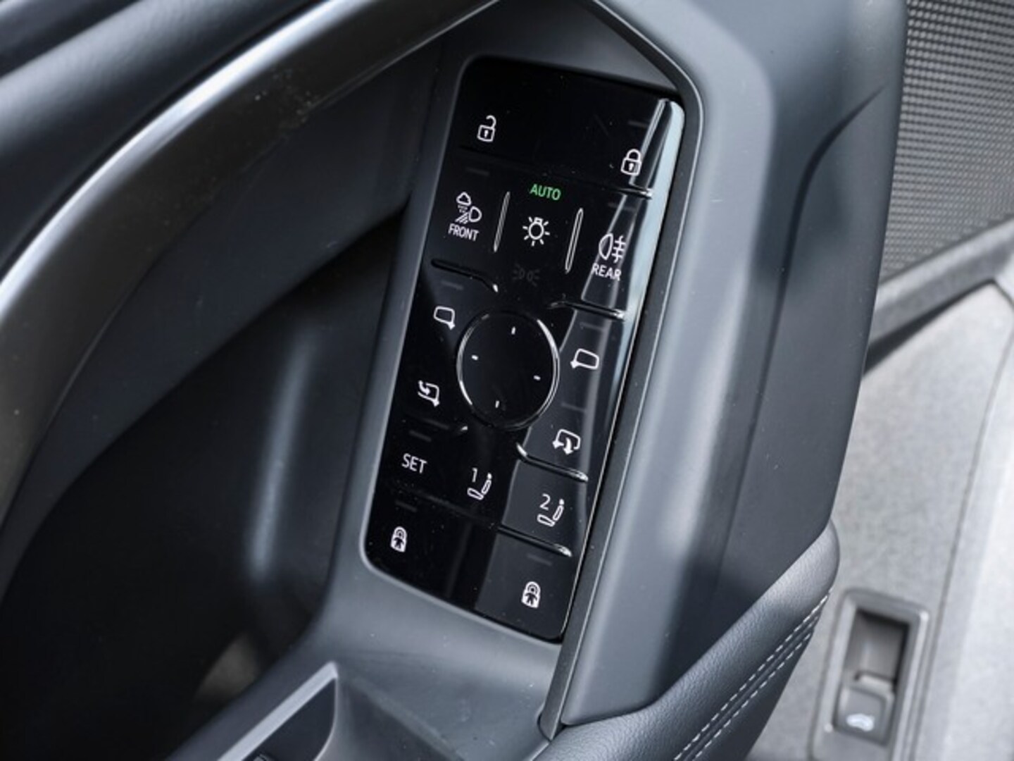 Bild über Audi Q5 Sportback TDI quattro 150 kW S tronic - für weitere Informationen kontaktieren Sie den Audi Partner