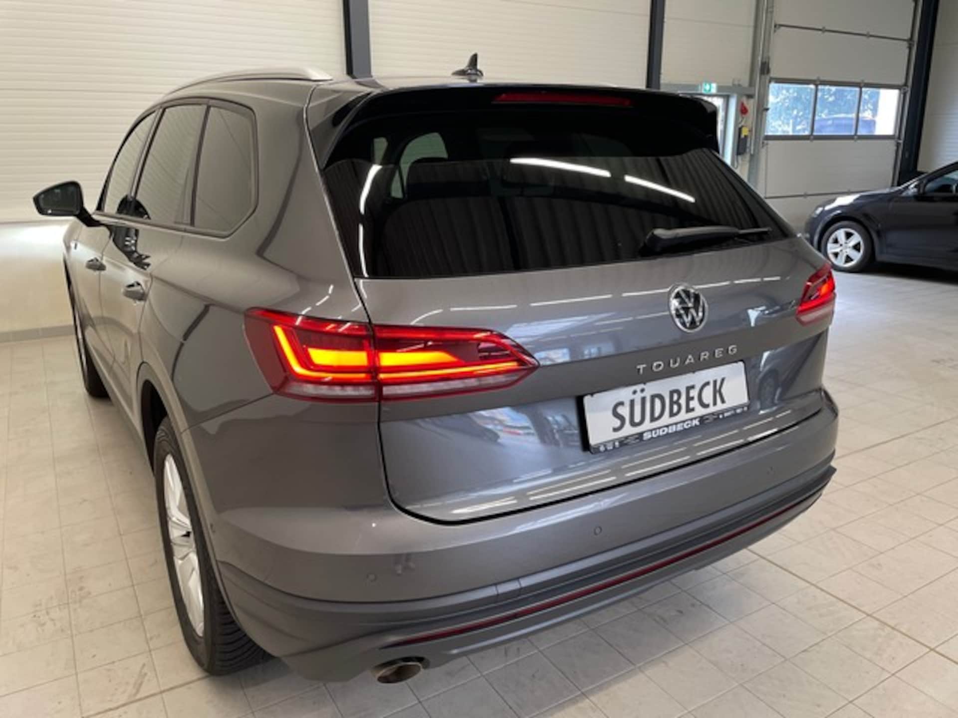 Volkswagen Touareg Basis-Modell