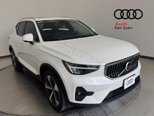 2023 Volvo XC40