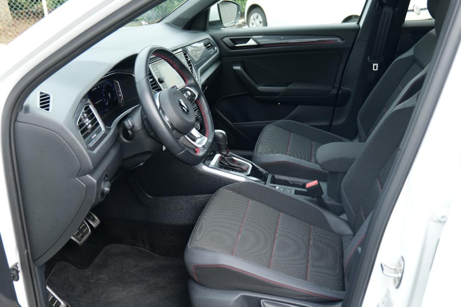 Volkswagen T-Roc Sport