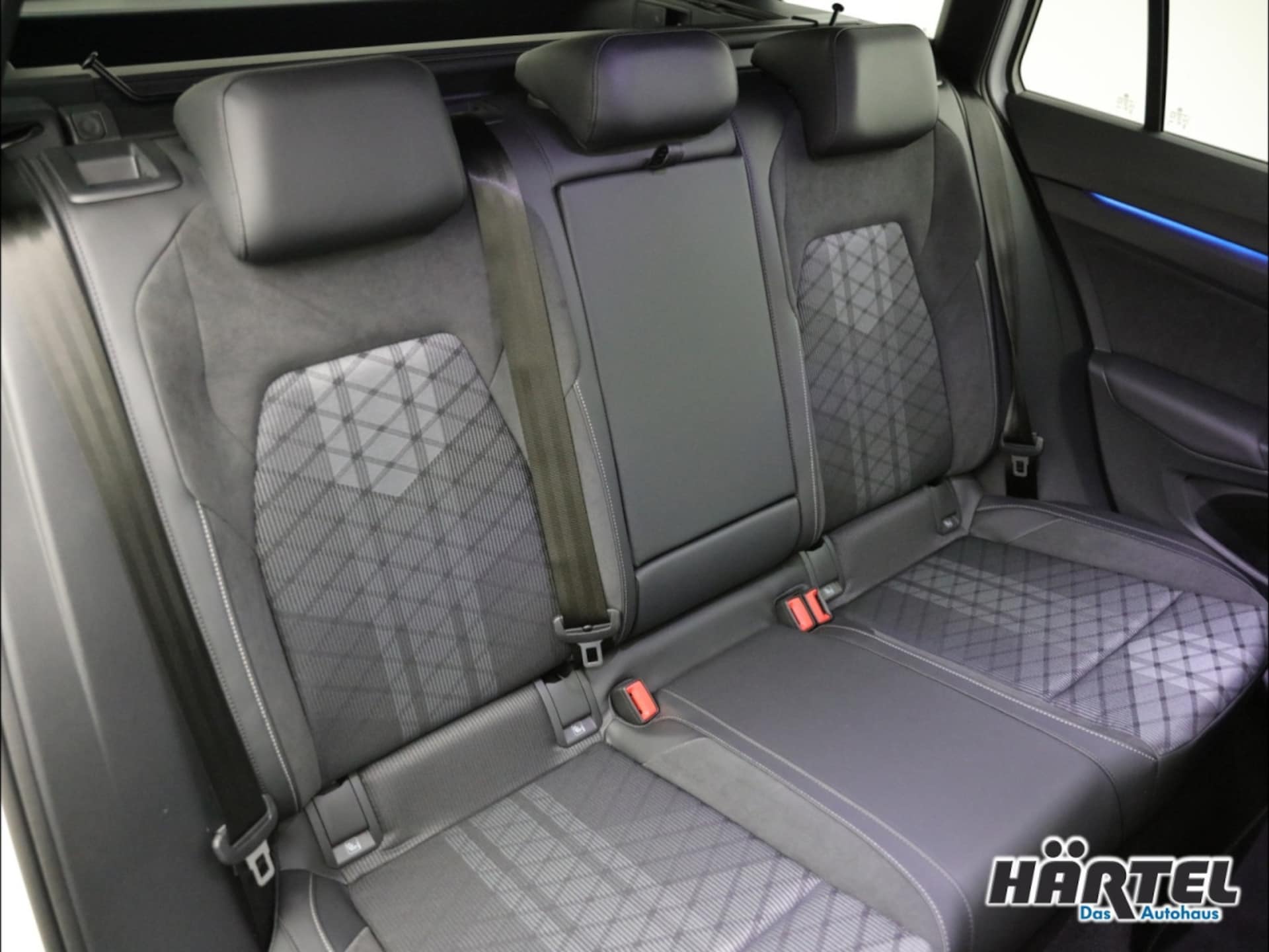 Volkswagen Golf Variant R-Line