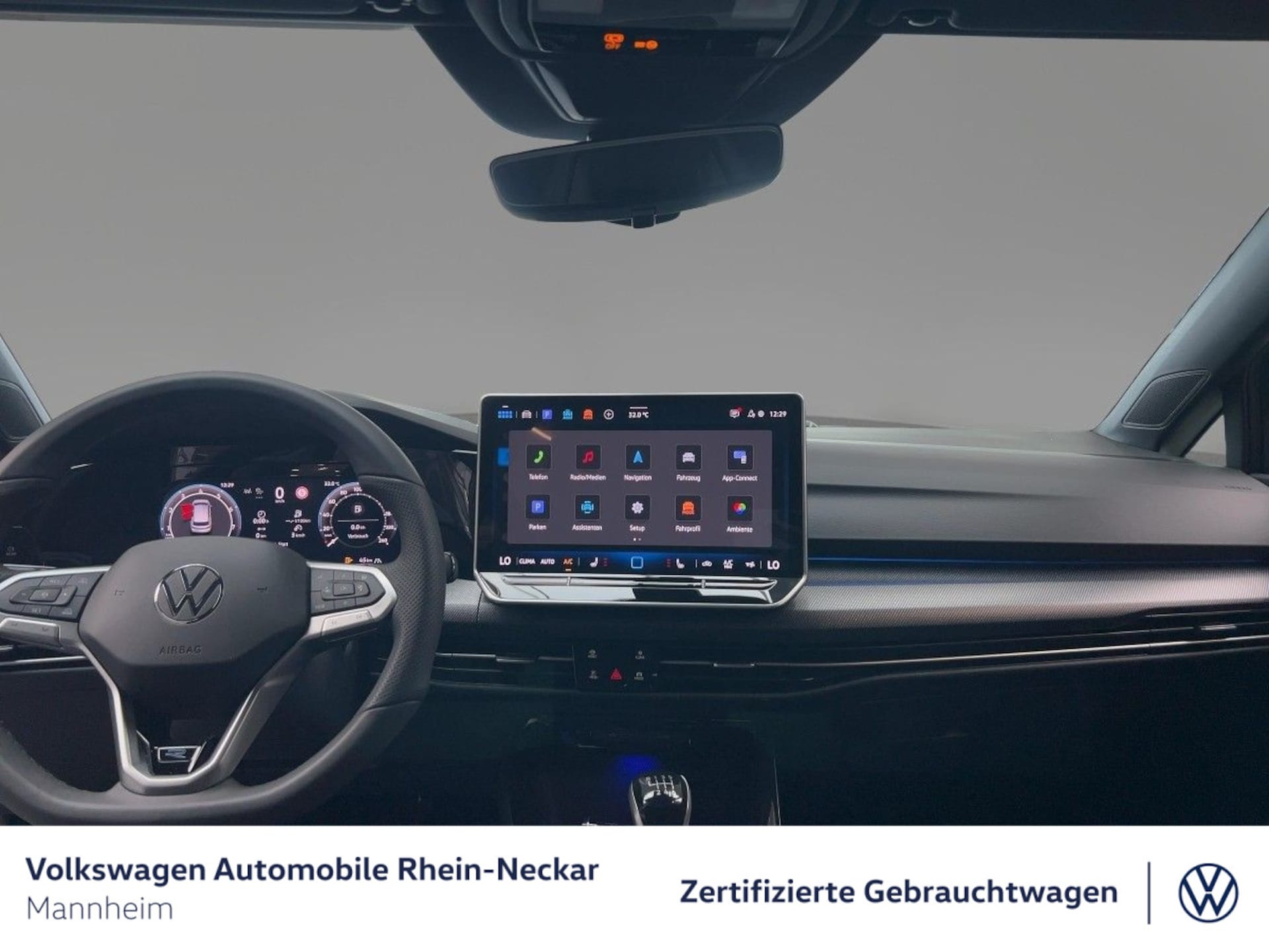 Volkswagen Golf R-Line