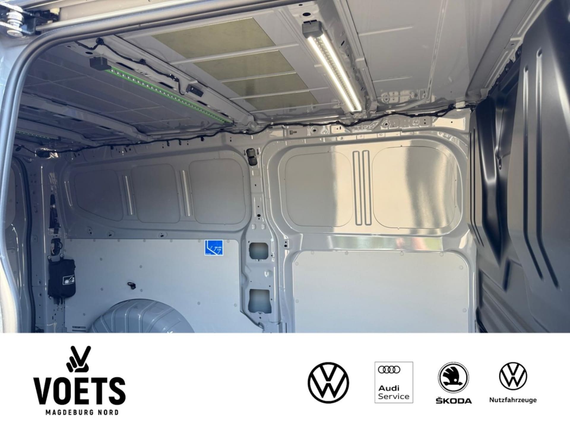 Volkswagen Transporter Kasten langer Radstand