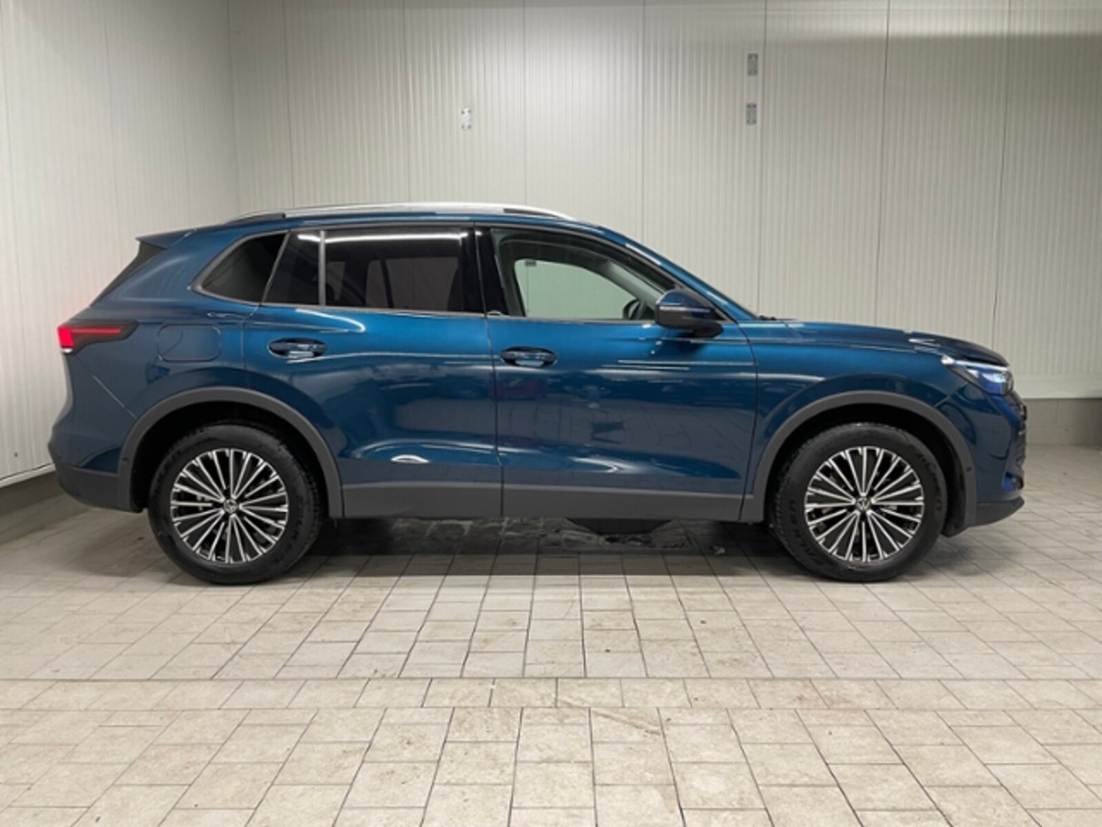 Volkswagen Tiguan – Bild 8