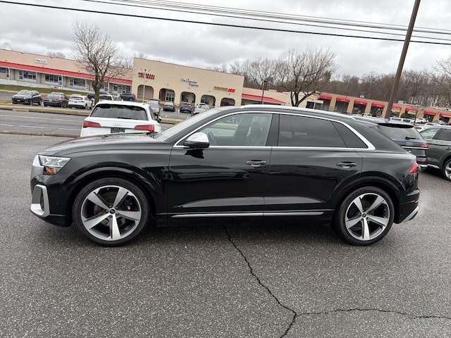 2024 Audi SQ8
