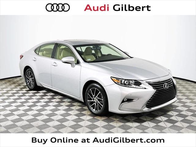 2016 Lexus ES