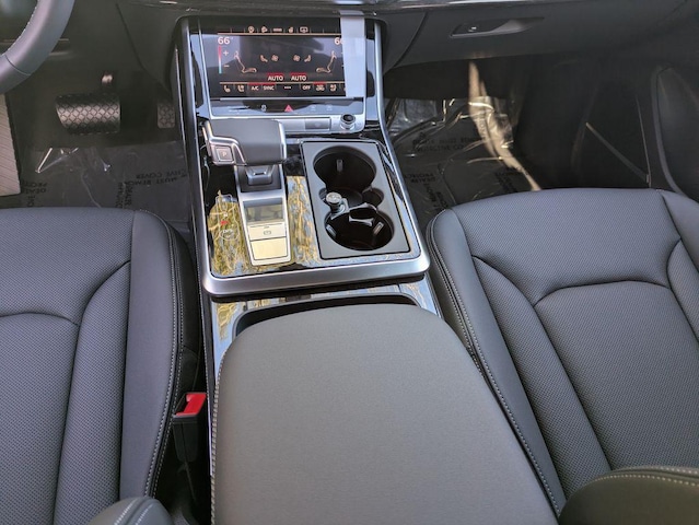 2026 Audi Q7 Premium Plus - Photo 20