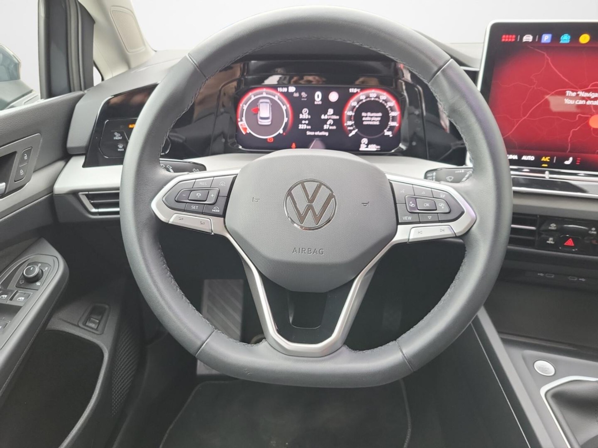 Volkswagen Golf Variant Life