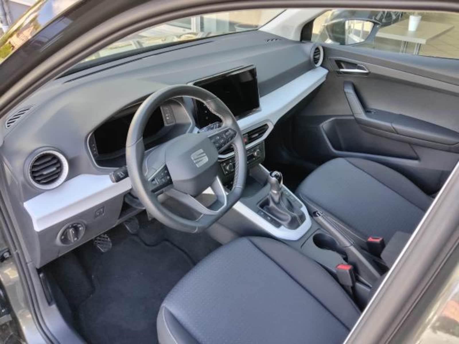 SEAT Arona – Bild 14
