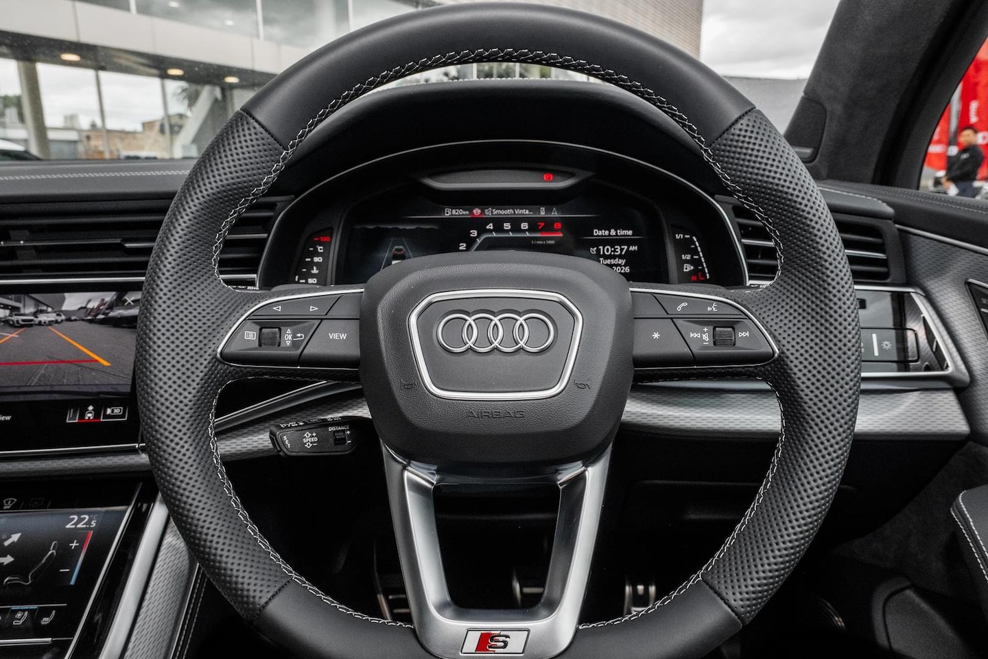 Image about Audi SQ7 SUV TFSI quattro tiptronic