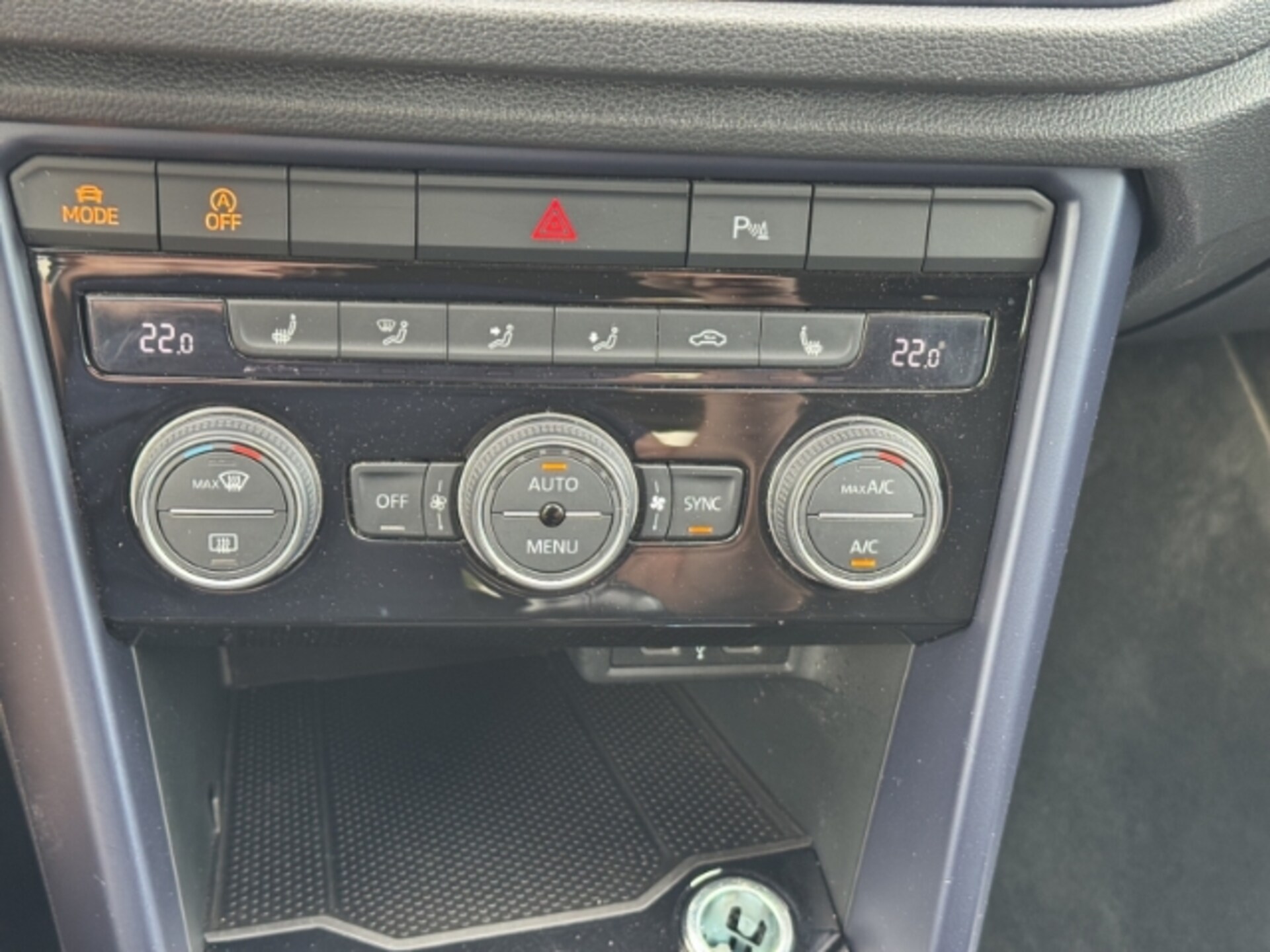 Volkswagen T-Roc United