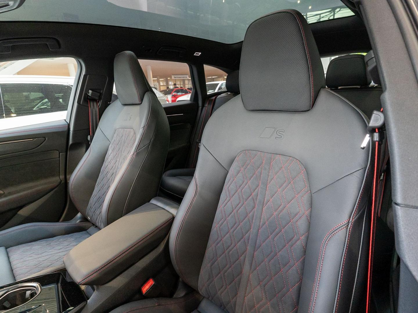 Image about Audi A6 Avant TFSI quattro 270 kW S tronic