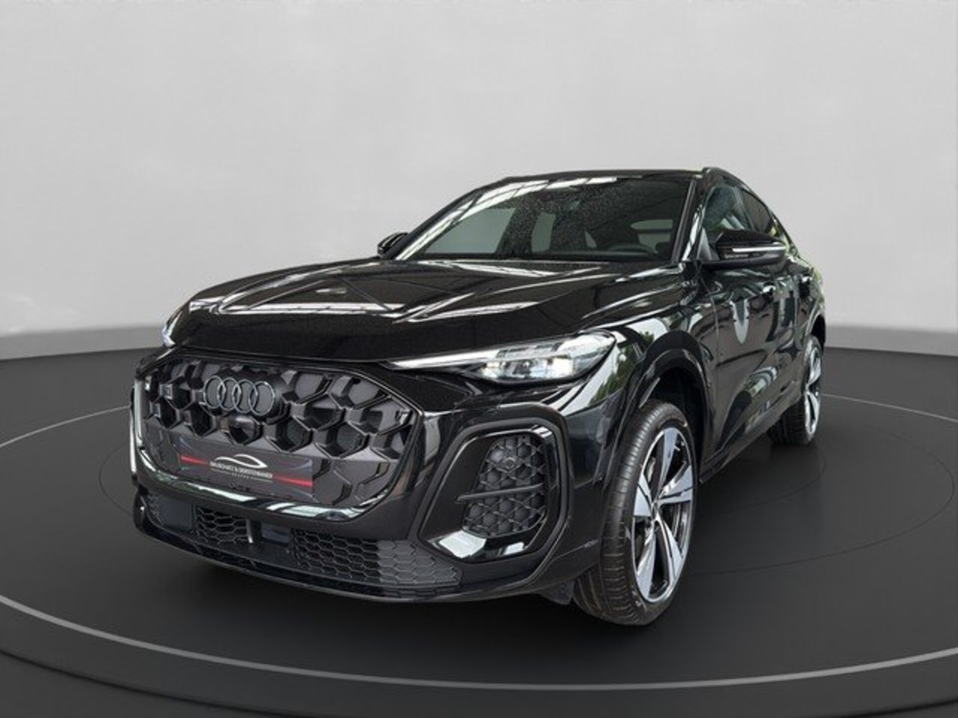 Audi Q5 Sportback edition one