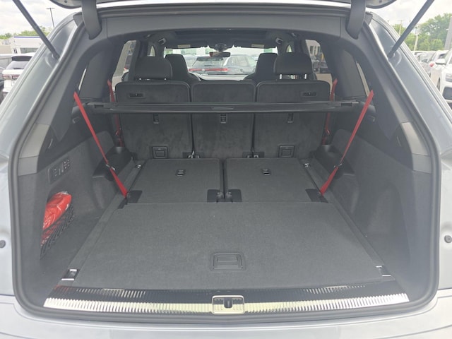2026 Audi Q7 Prestige - Photo 17