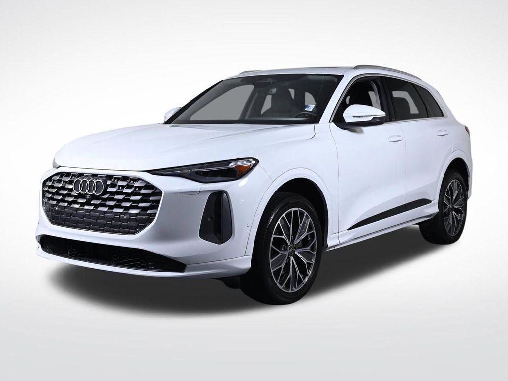 2025 Audi Q5 40 Premium Plus's photo