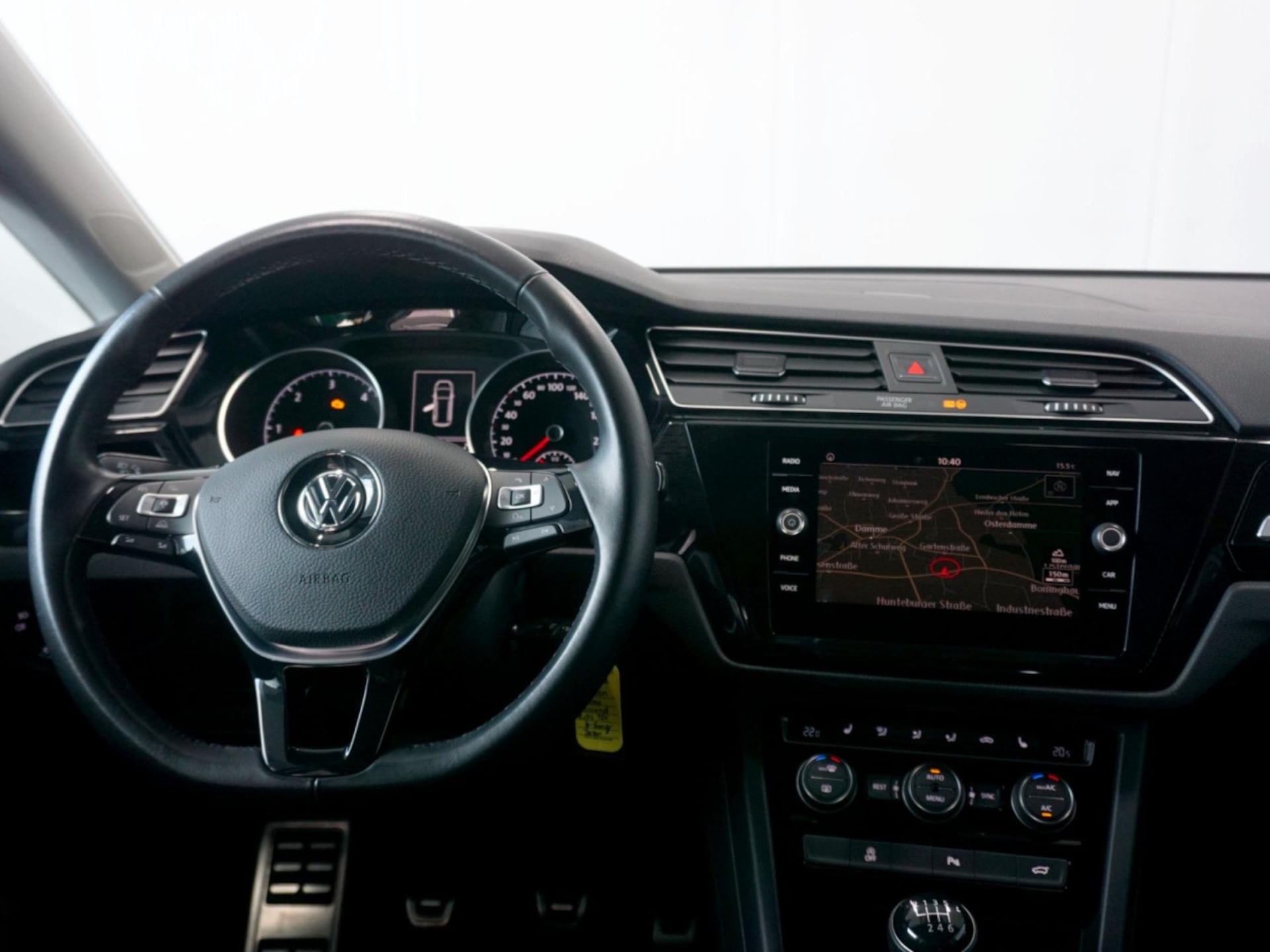Volkswagen Touran SOUND